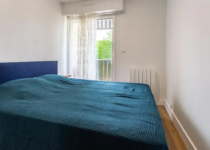 Lejlighed Les Portes De La Mer-11 By Interhome *